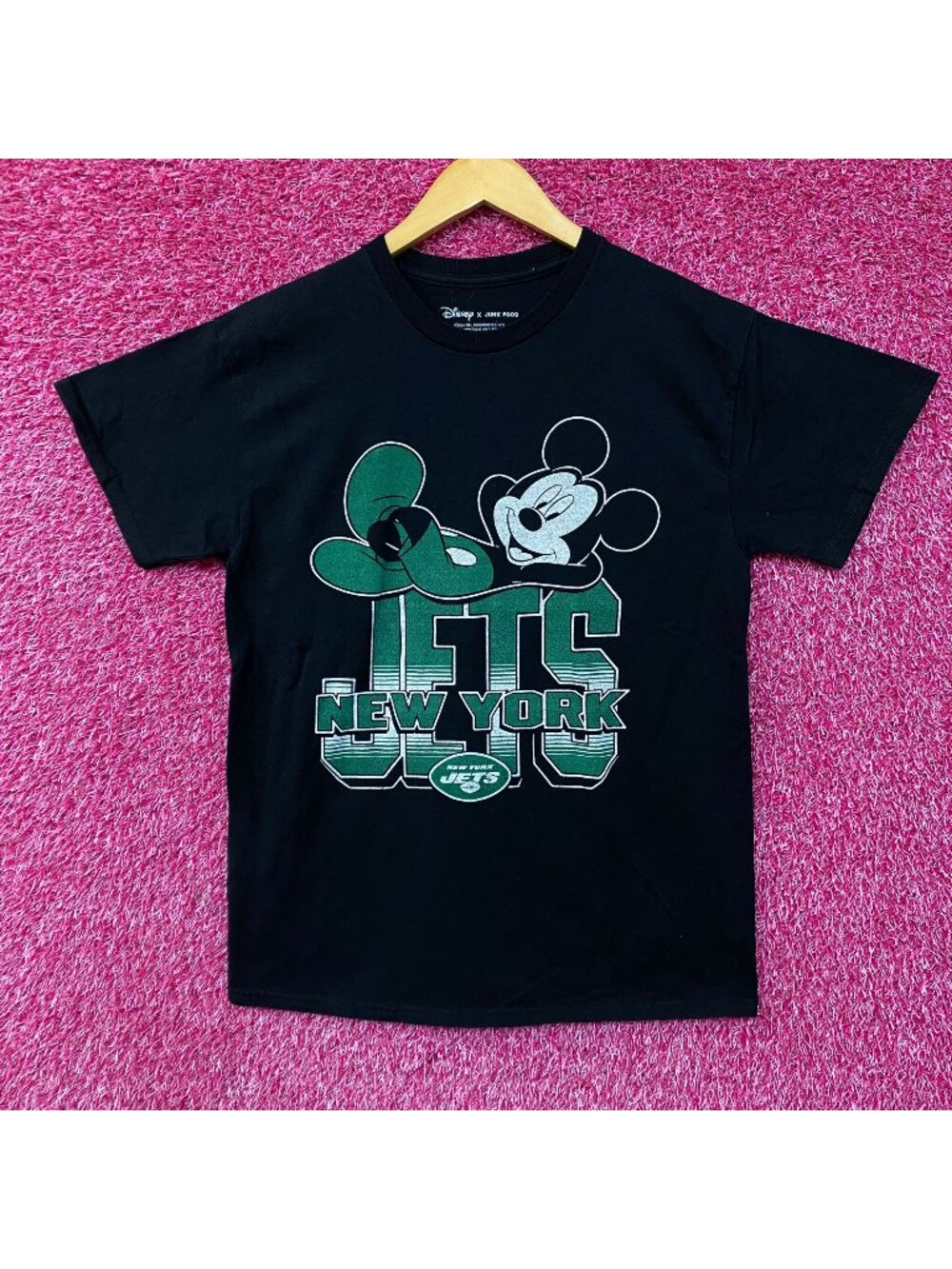 Junk Food x Disney Mickey Mouse Kick Back New York Jets Shirt Small